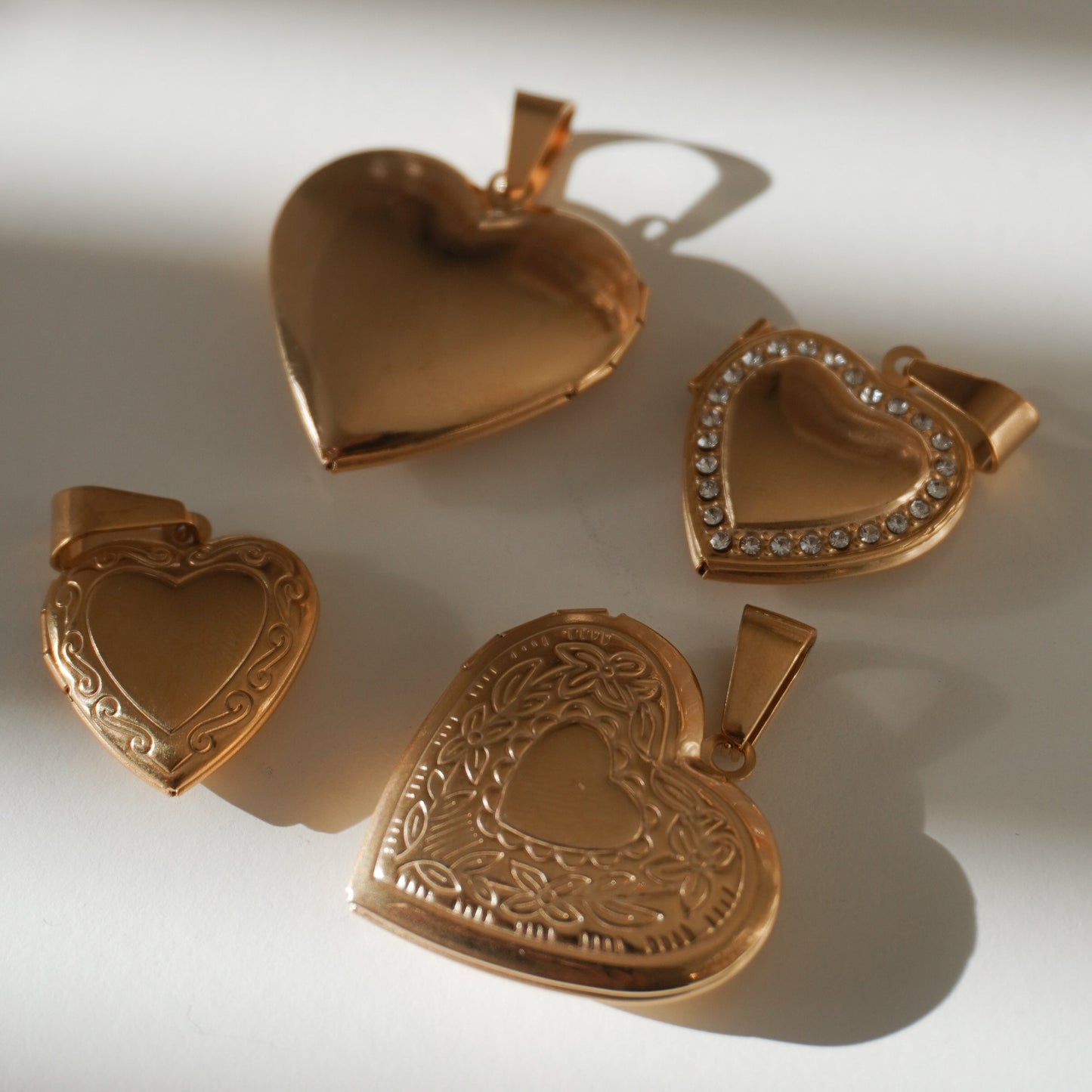 Heart Locket Necklace (Medium)