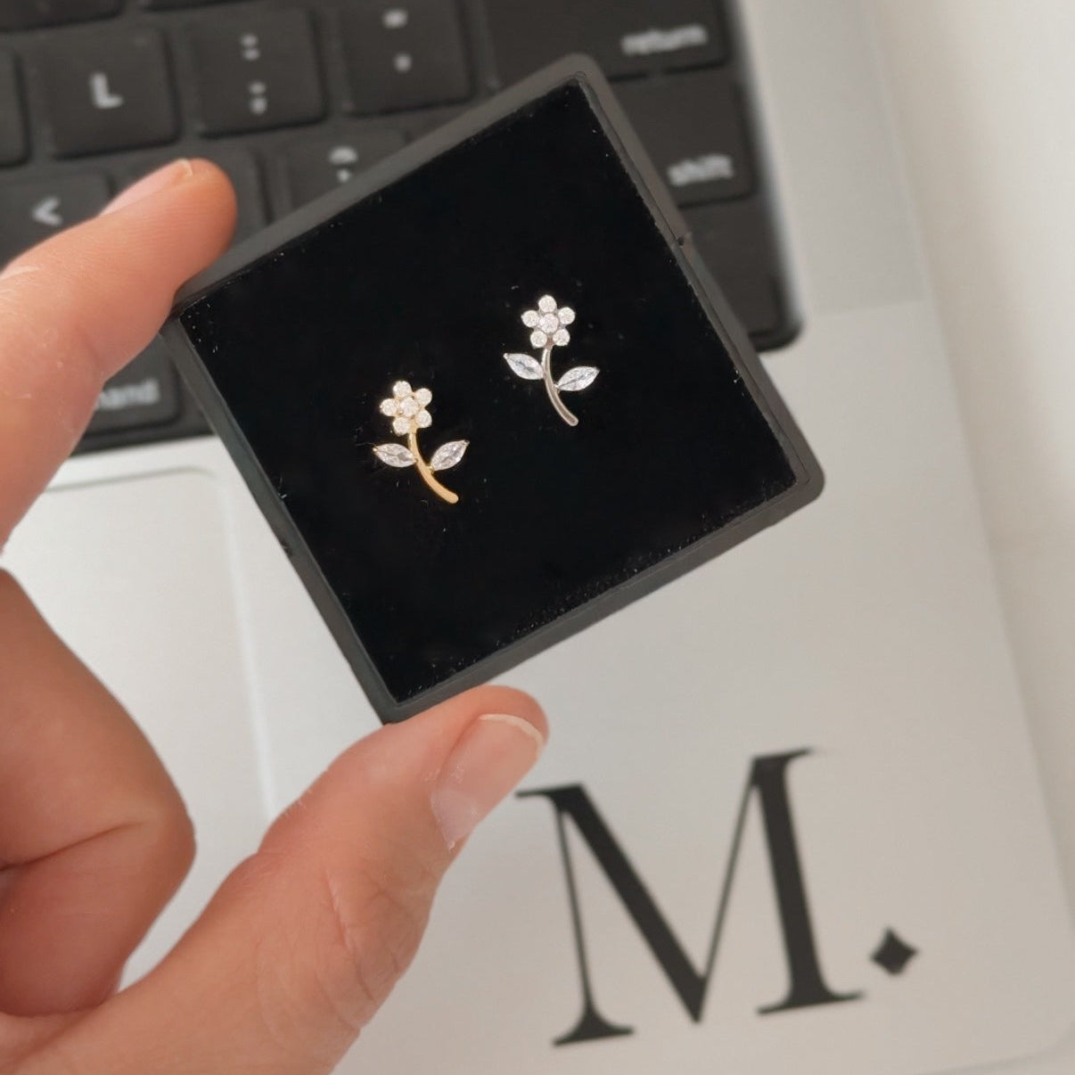 Flower Stud