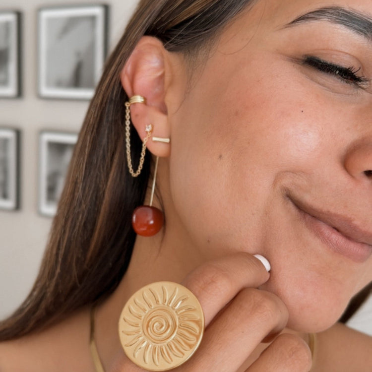 Earrings / Hoops
