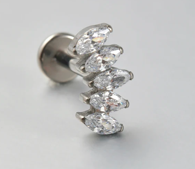 Crown Stud