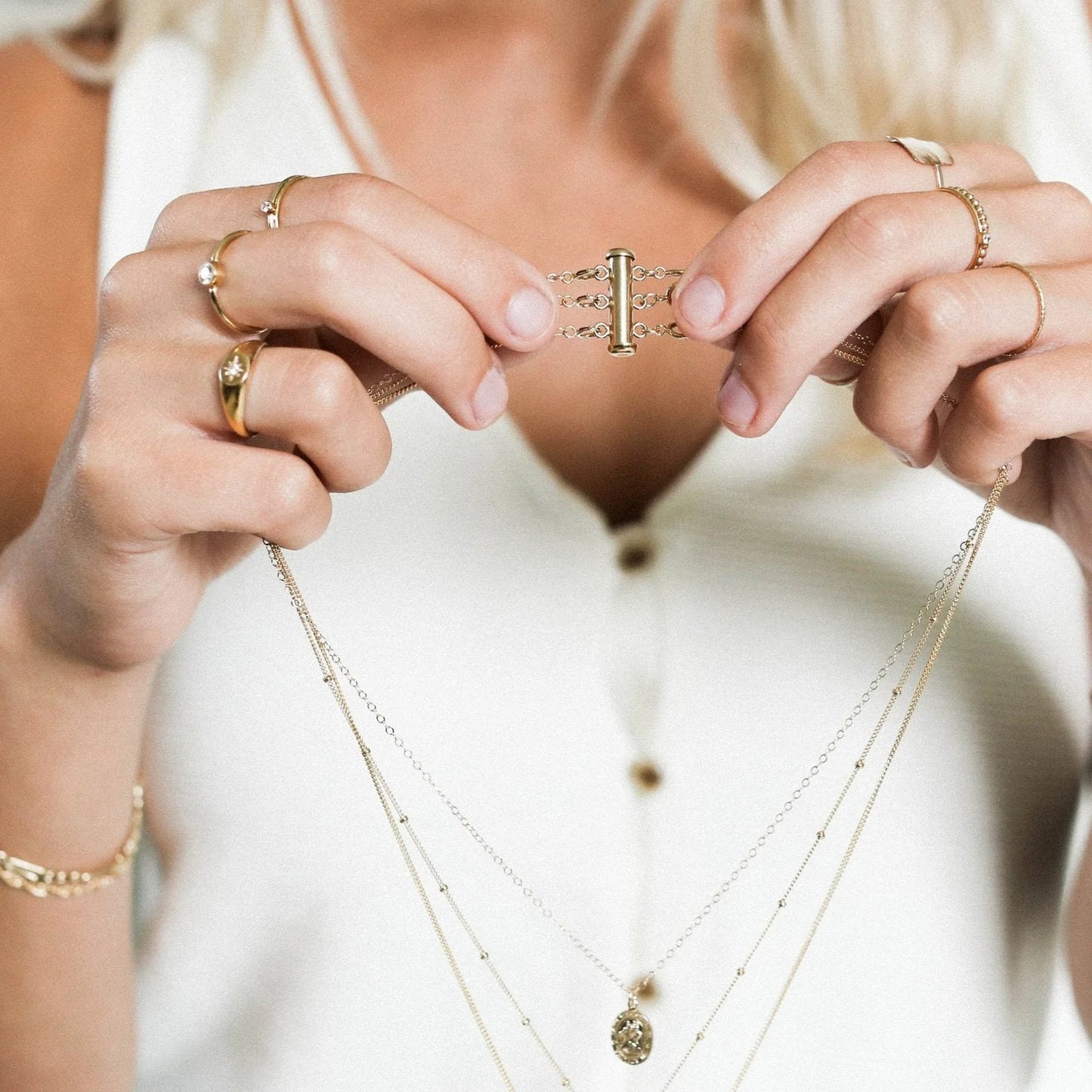 Necklace Detangler
